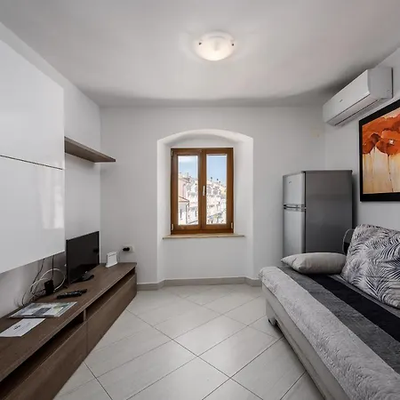 Apartment Dante *
