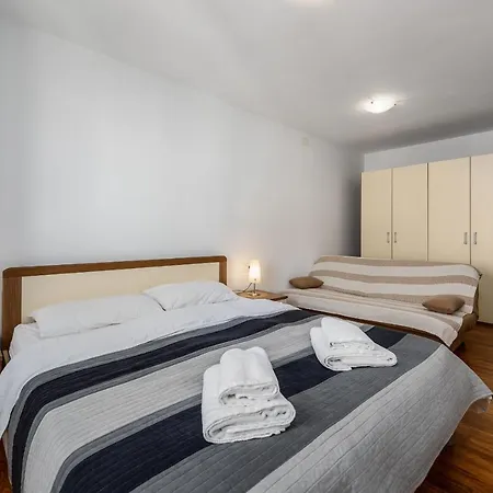 Dante Apartamento Umago