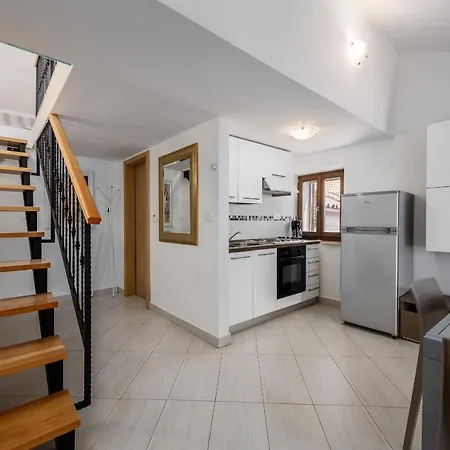 Apartamento Dante Umago