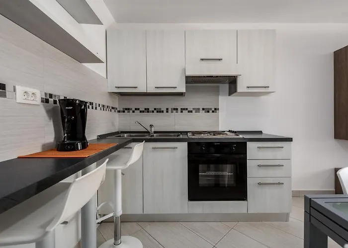 Dante 아파트 우마그